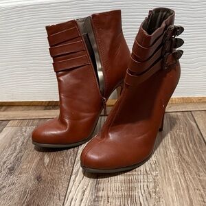 Michael Antonio Chestnut Heeled Boots